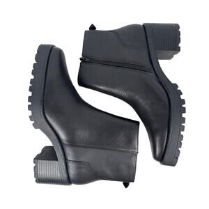 Andre Assous Milla Platform Boot Womens 8.5 Black Leather Square Toe Chunky Sole